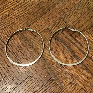 Silver Color 2 1/2”Hoops